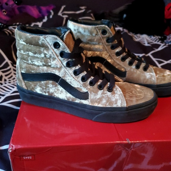 Van's velvet sk8-his - Picture 1 of 4